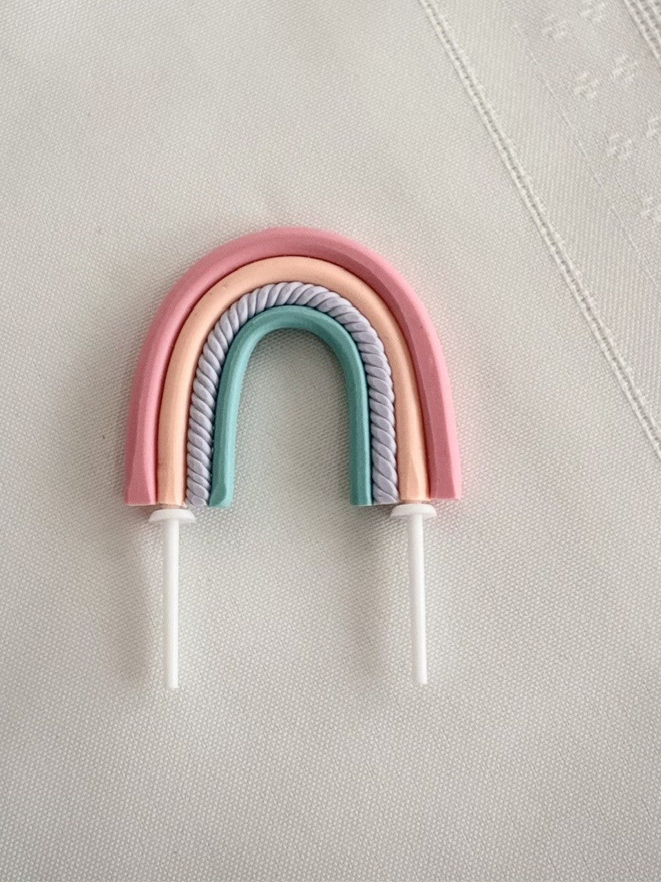 Mini rainbow plastic