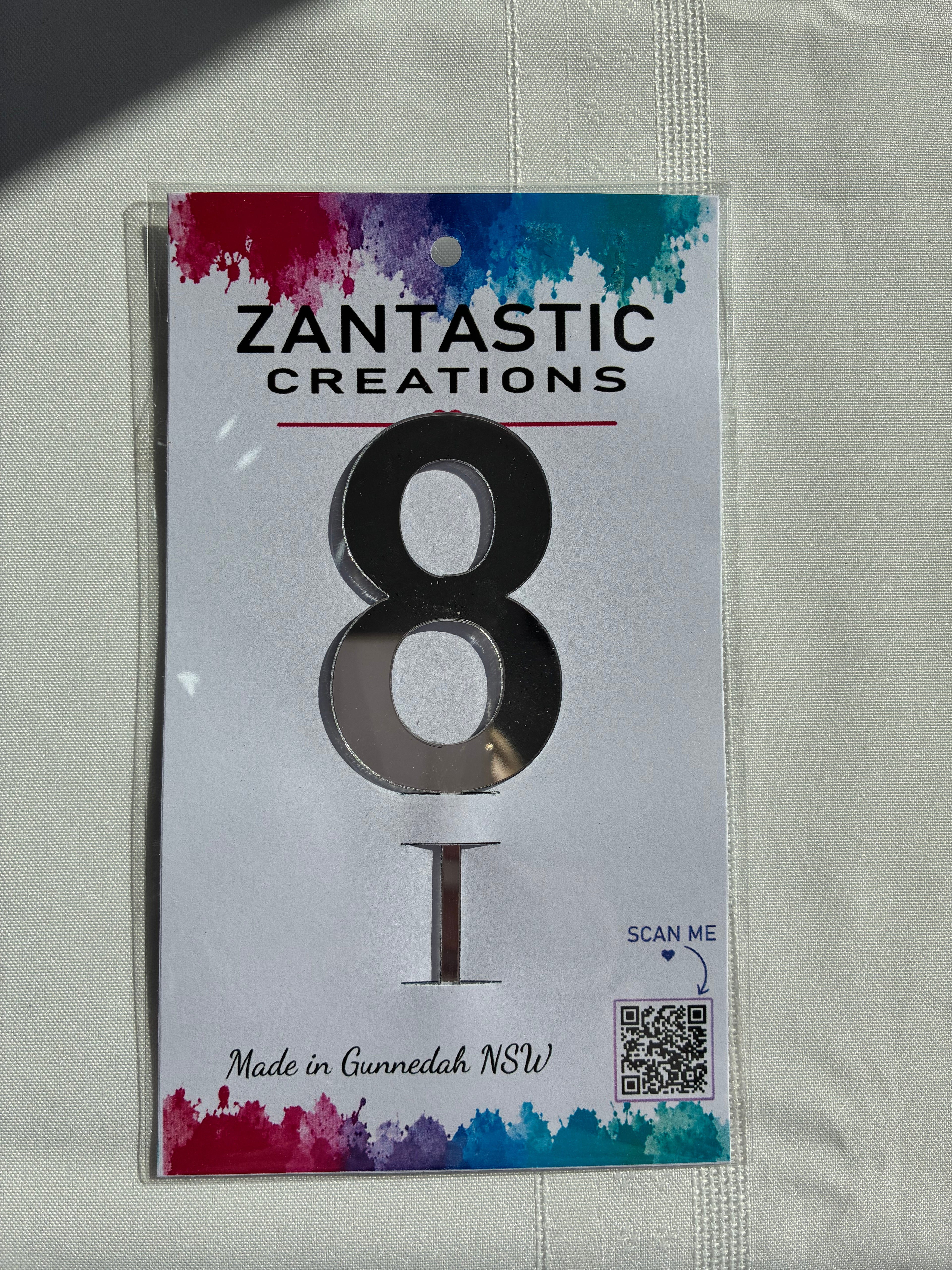 Number '8' Acrylic Cake Topper