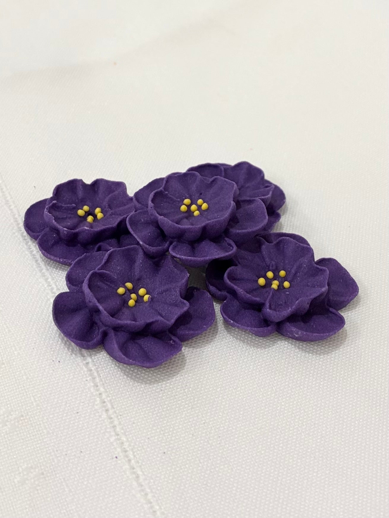 MINI DAINTY BESS - PURPLE - EDIBLE FLOWER