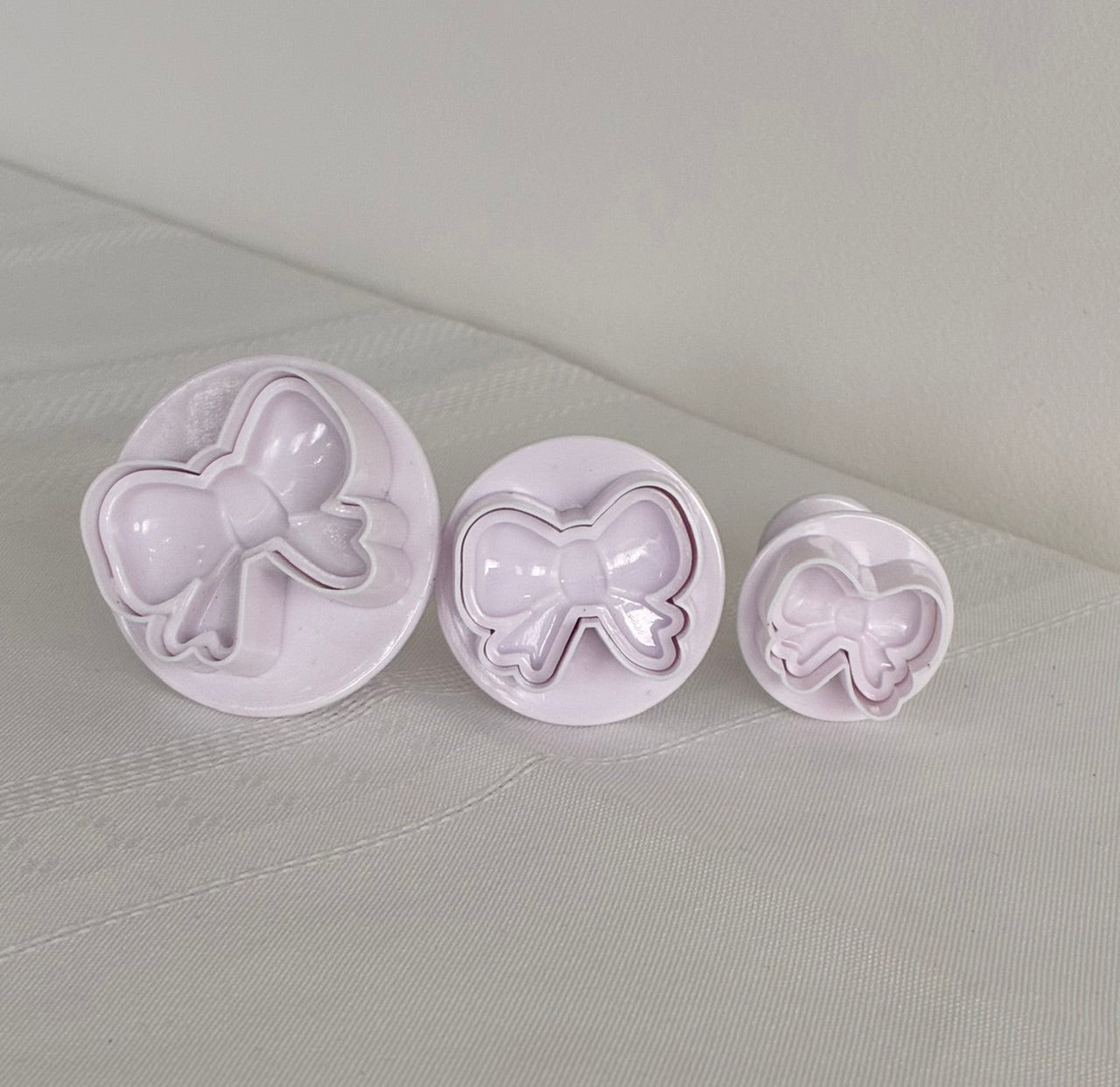 Bow Plunger Stamp/Cutter 3 Pack