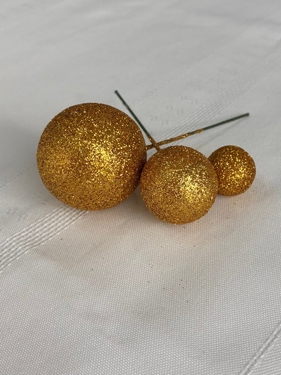 Gold Glitter Deco Balls 3 Pack
