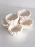 White mini cupcake cases (24 pack)