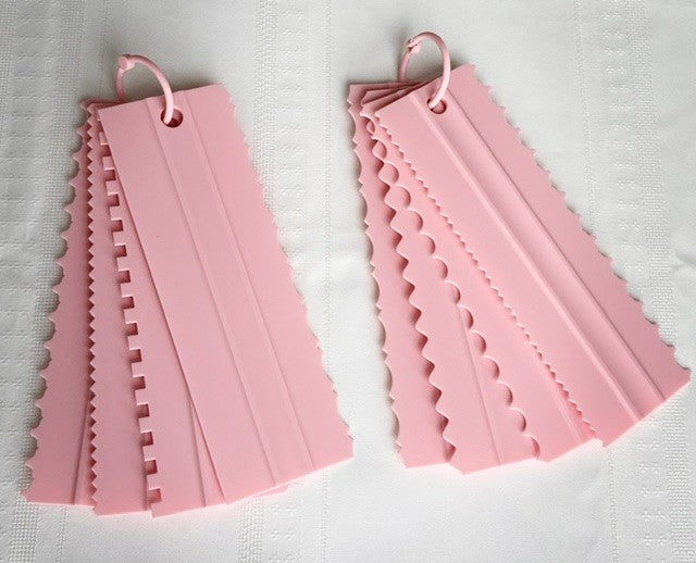 Comb Plastic Cake Scraper Set Pink